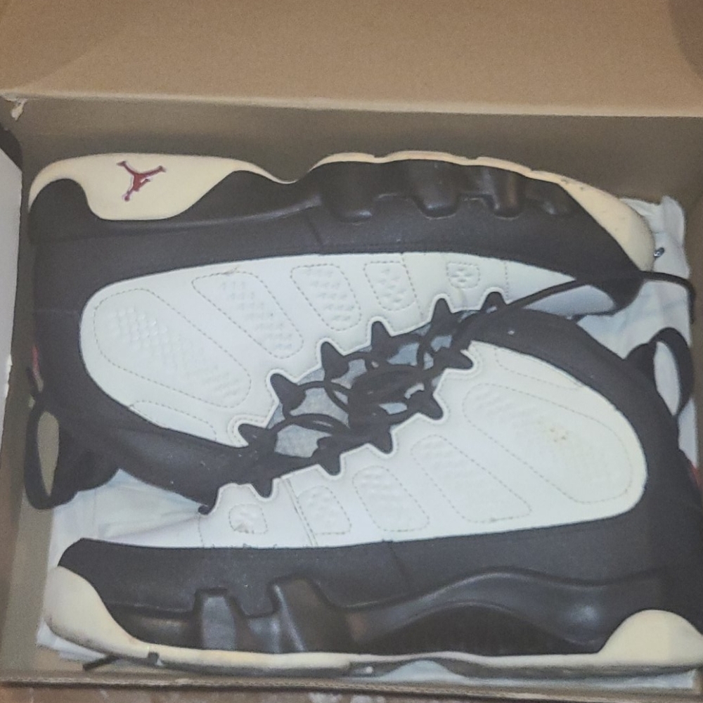 Jordan 9